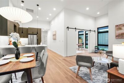 13024 Corliss Avenue N, Seattle, WA 98133 - Photo 14