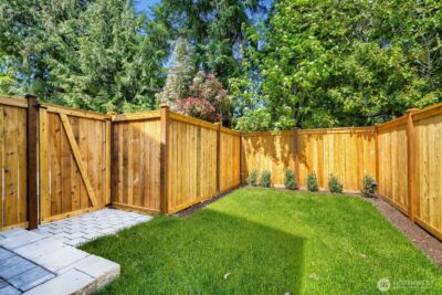 13024 Corliss Avenue N, Seattle, WA 98133 - Photo 26