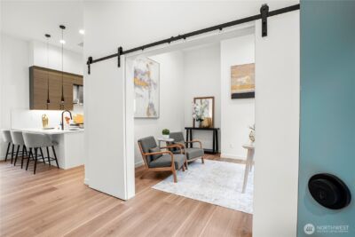 13024 Corliss Avenue N, Seattle, WA 98133 - Photo 4