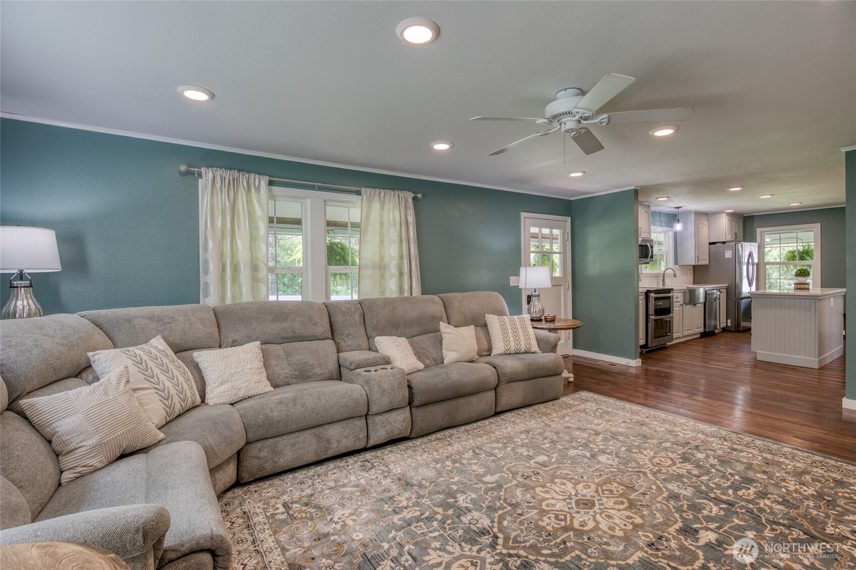 337 Logan Hill Road , Chehalis, WA 98532