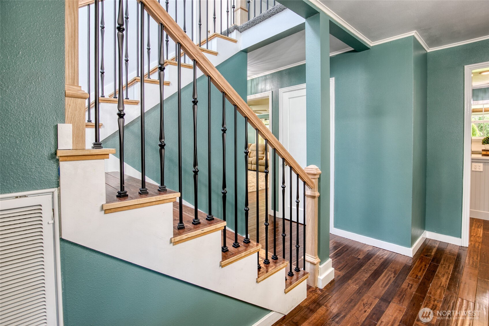 337 Logan Hill Road , Chehalis, WA 98532