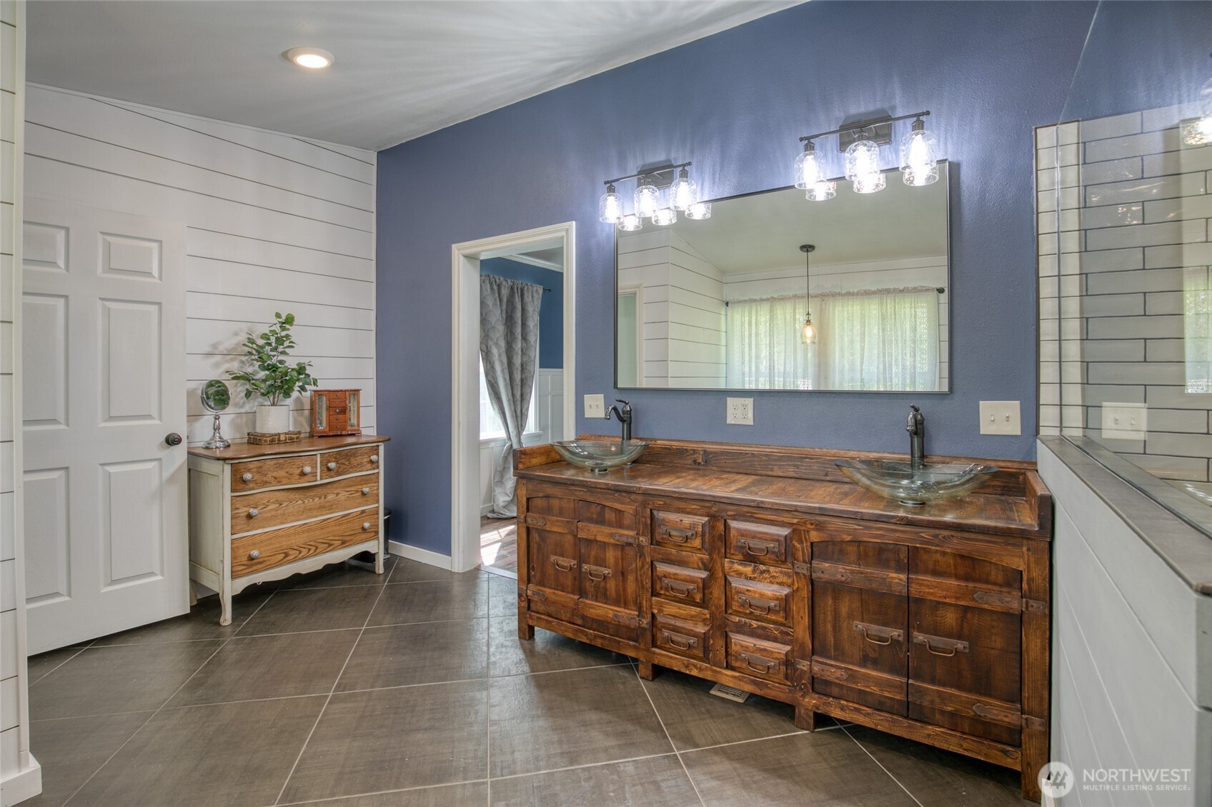 337 Logan Hill Road , Chehalis, WA 98532