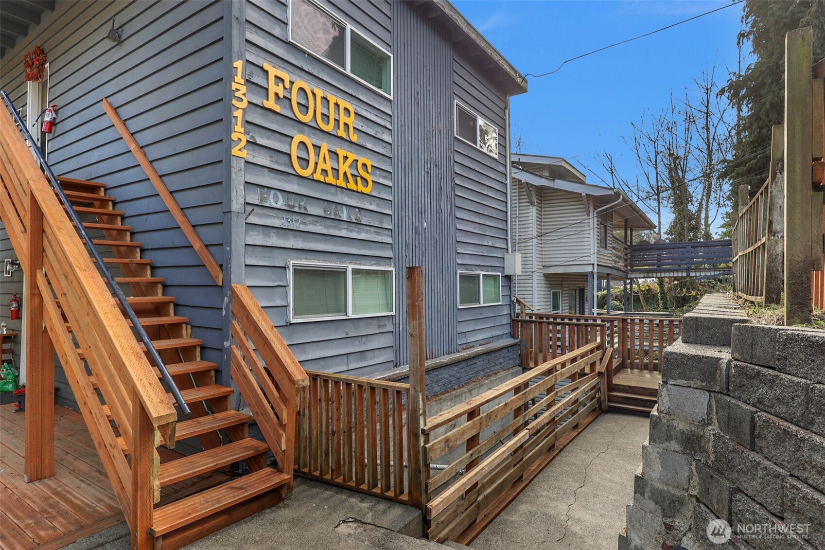 1312 15th Avenue S, Seattle, WA 98144-3427