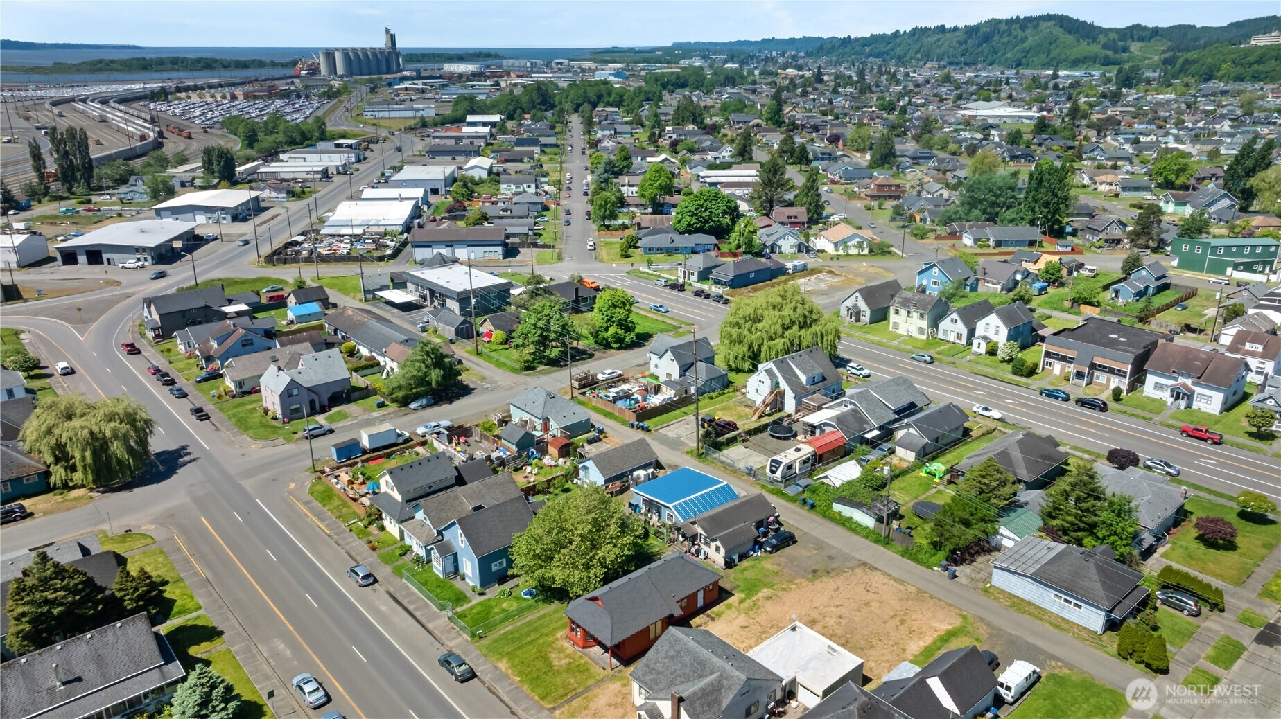 1008 W Wishkah Street , Aberdeen, WA 98520