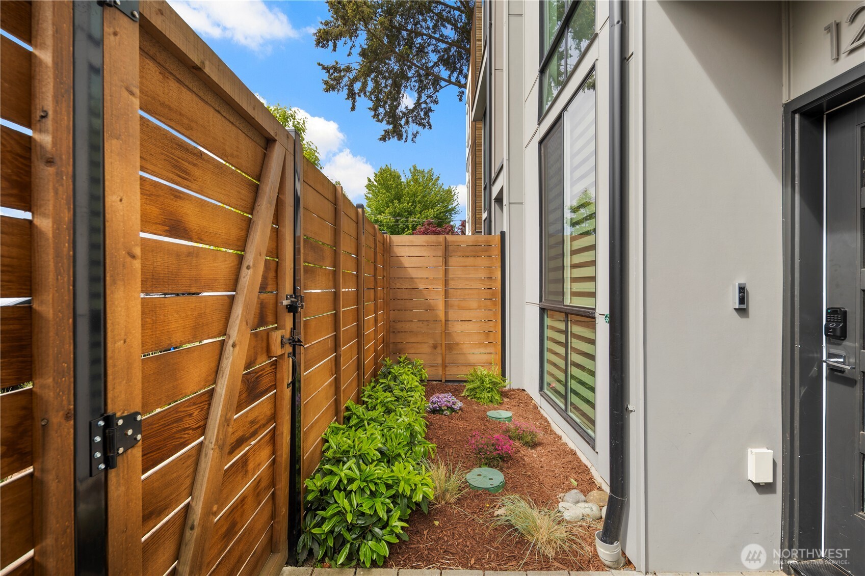 12002 31st Avenue NE, Seattle, WA 98125