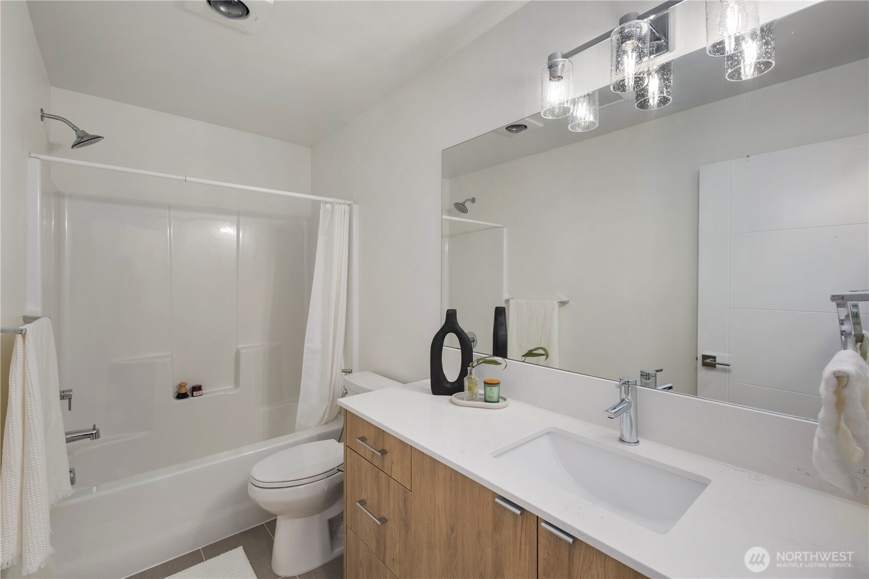 12002 31st Avenue NE, Seattle, WA 98125