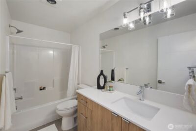 12002 31st Avenue NE, Seattle, WA 98125 - Photo 26