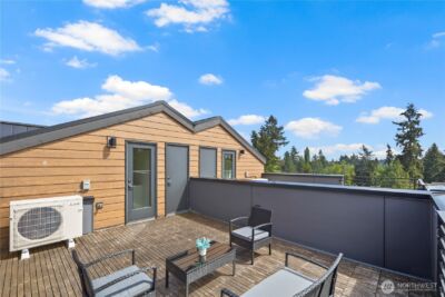 12002 31st Avenue NE, Seattle, WA 98125 - Photo 28