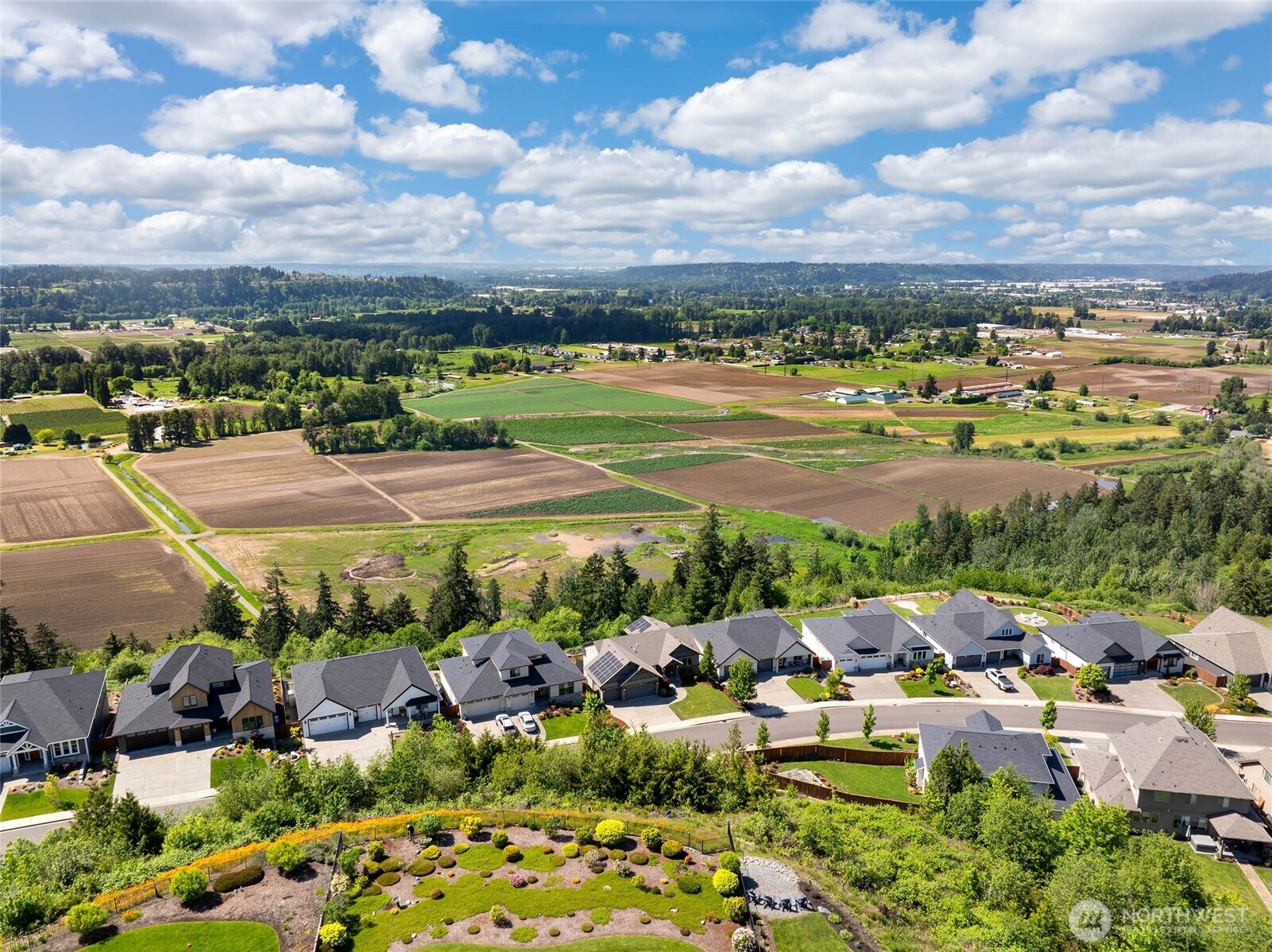 10105 174th Avenue E, Bonney Lake, WA 98391