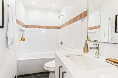 8330 24th Avenue NW, Seattle, WA 98117 - Photo 15