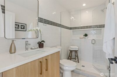 8330 24th Avenue NW, Seattle, WA 98117 - Photo 21