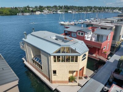 10 E Roanoke Street #8, Seattle, WA 98102 - Photo 1