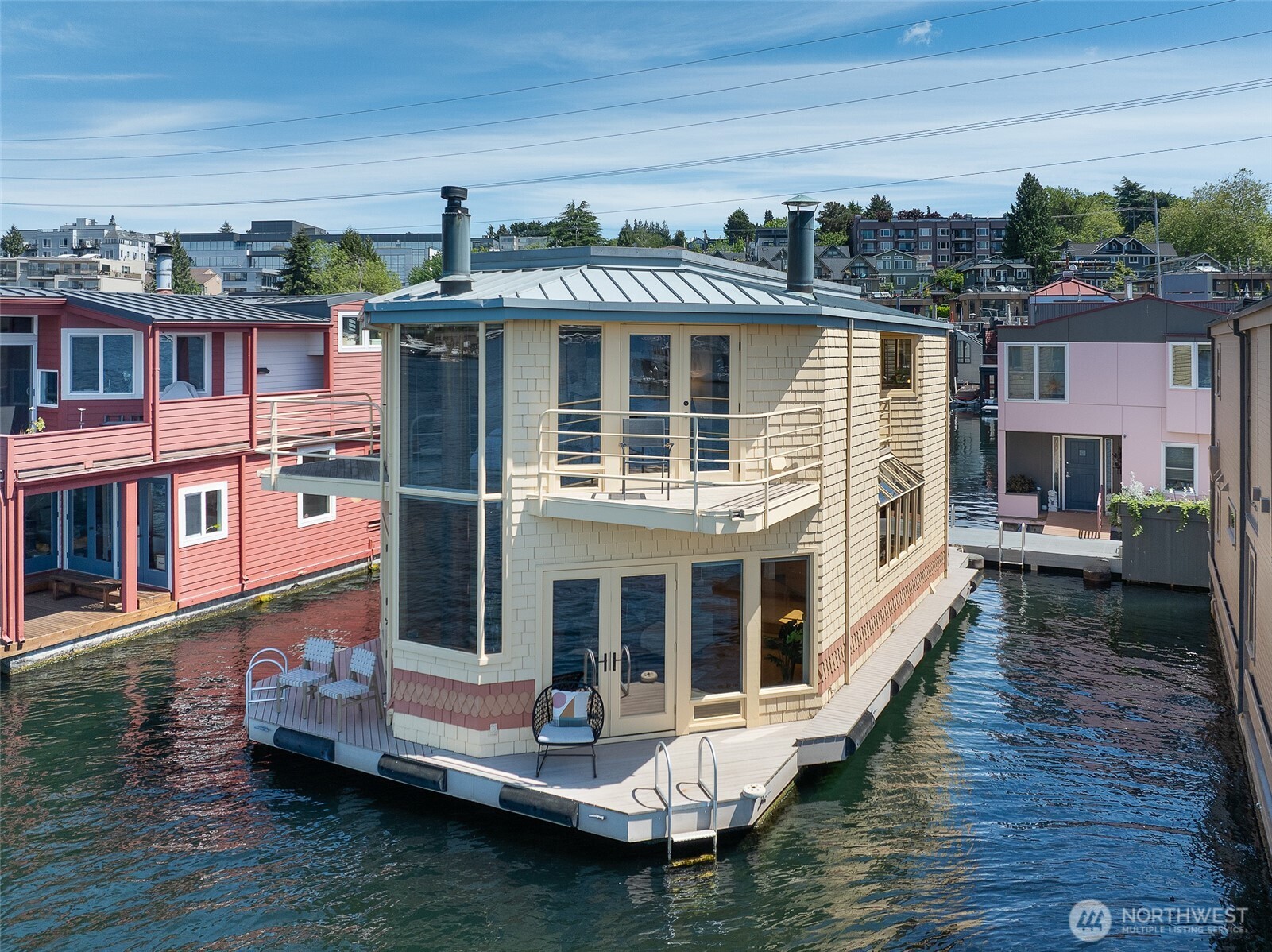 10 E Roanoke Street #8, Seattle, WA 98102