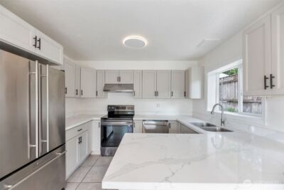 12278 56th Place S, Seattle, WA 98178 - Photo 4