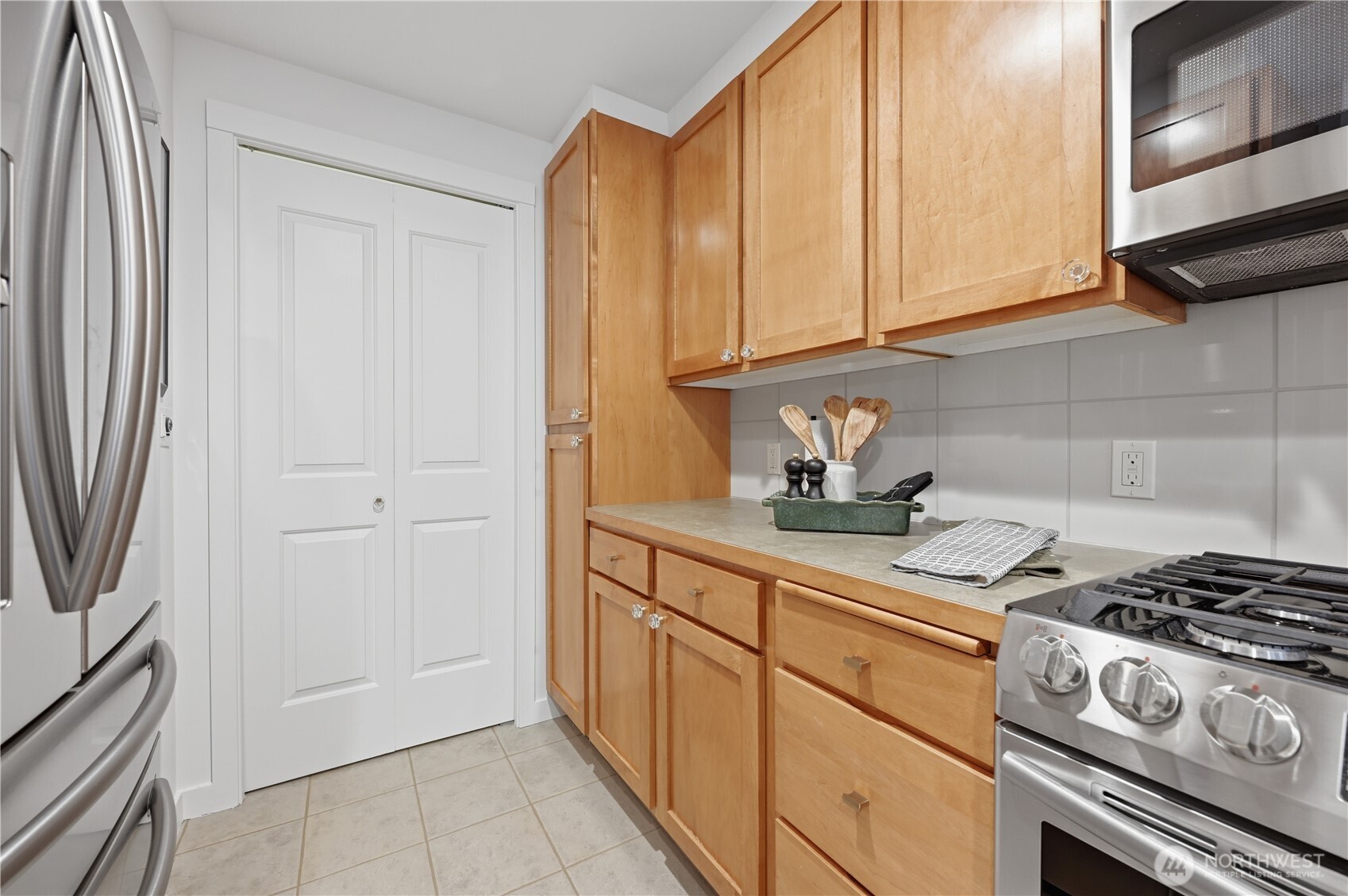 2607 Western Avenue #403, Seattle, WA 98121