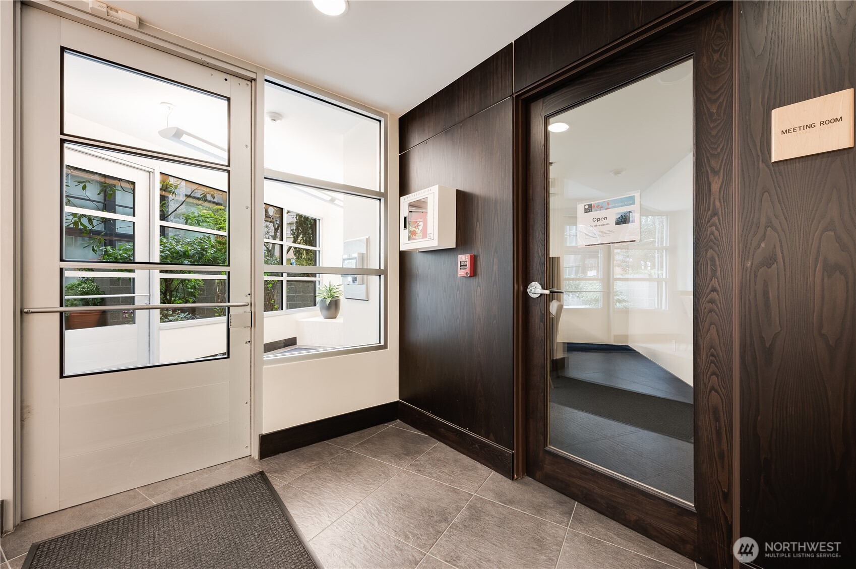 2607 Western Avenue #403, Seattle, WA 98121