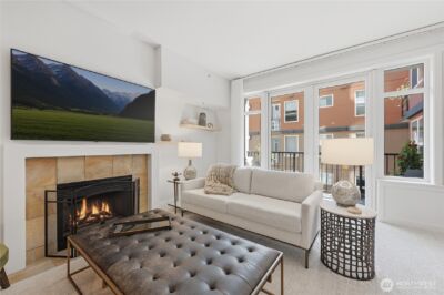2607 Western Avenue #403, Seattle, WA 98121 - Photo 3