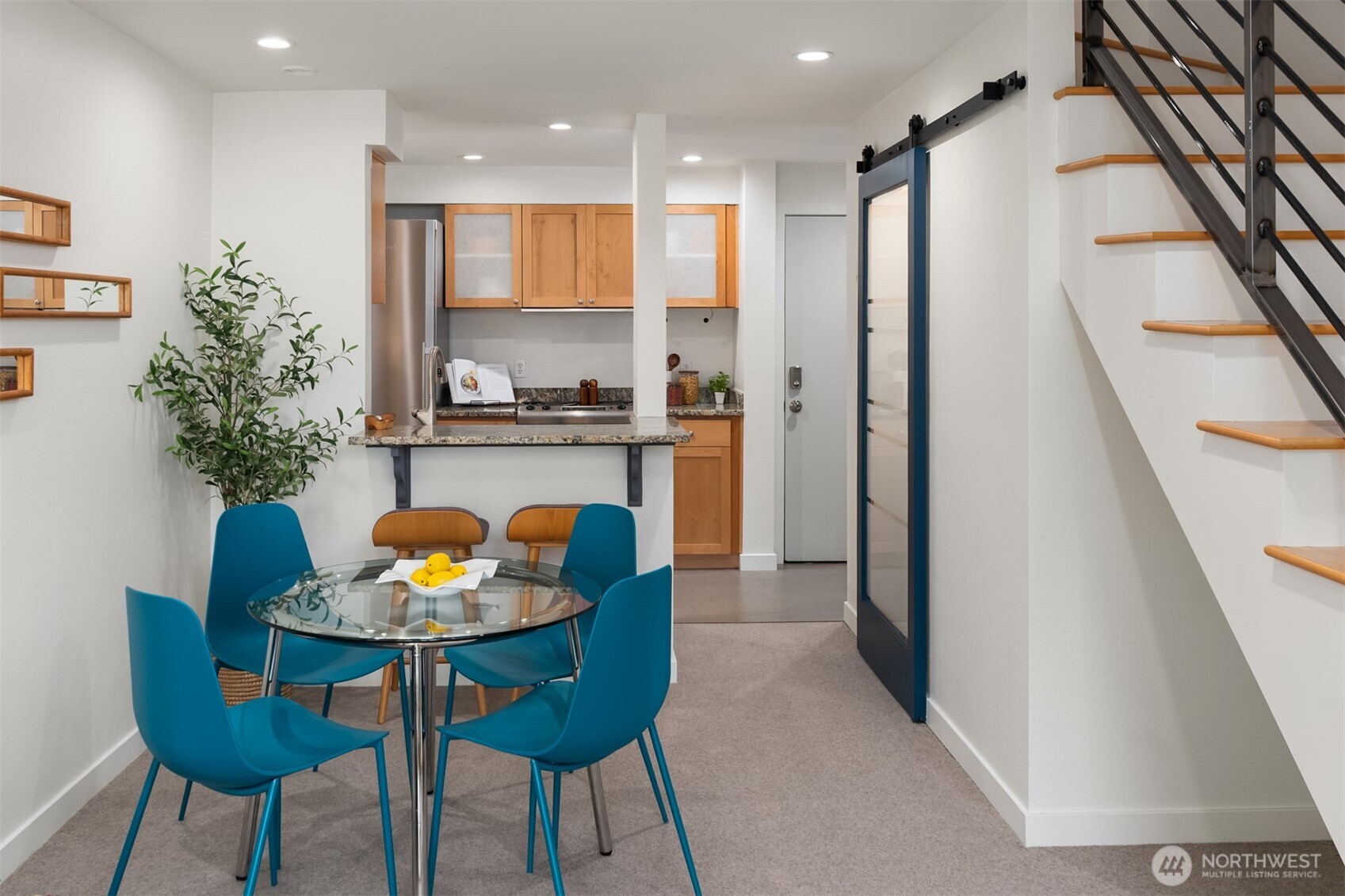 7600 Greenwood Avenue N #303, Seattle, WA 98103