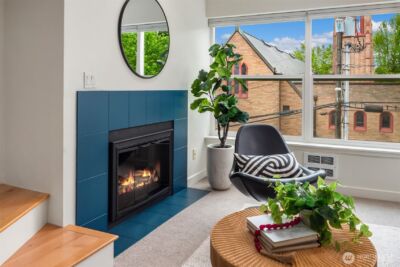 7600 Greenwood Avenue N #303, Seattle, WA 98103 - Photo 2