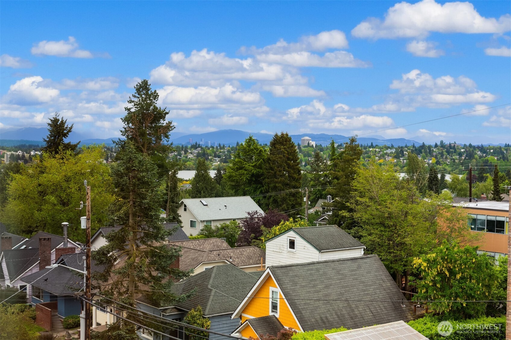 7600 Greenwood Avenue N #303, Seattle, WA 98103