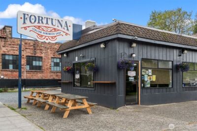 7600 Greenwood Avenue N #303, Seattle, WA 98103 - Photo 36