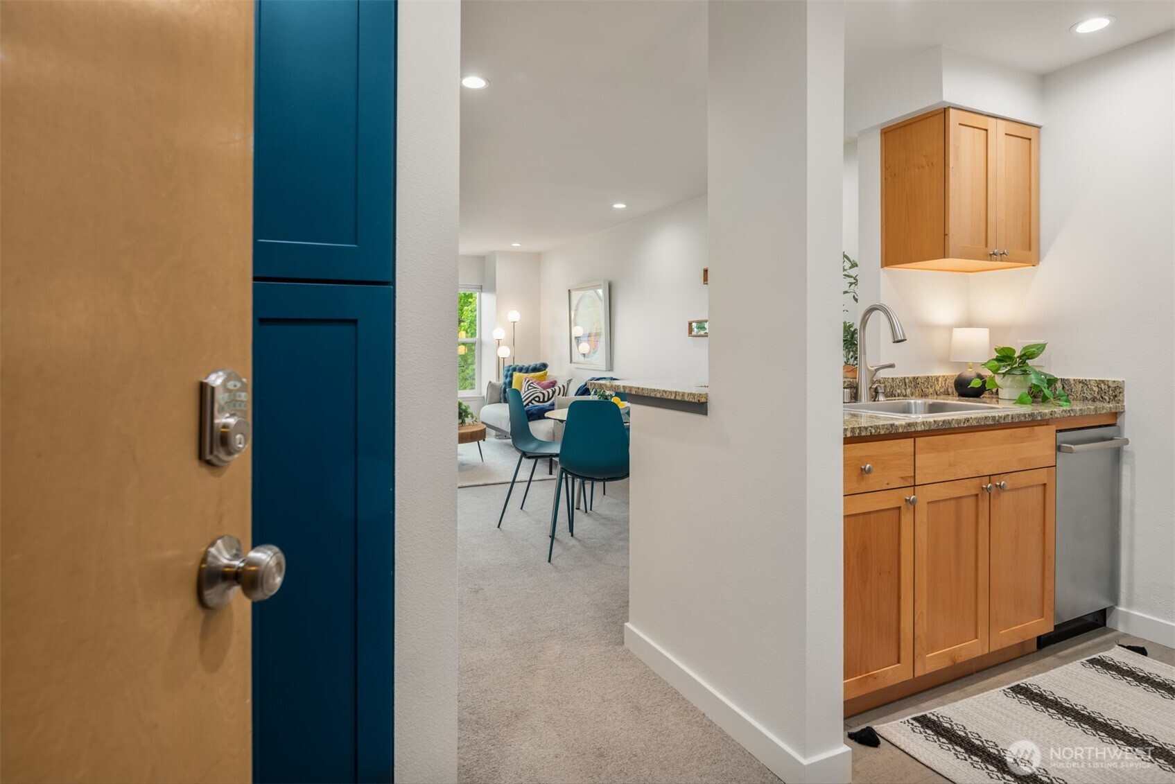 7600 Greenwood Avenue N #303, Seattle, WA 98103