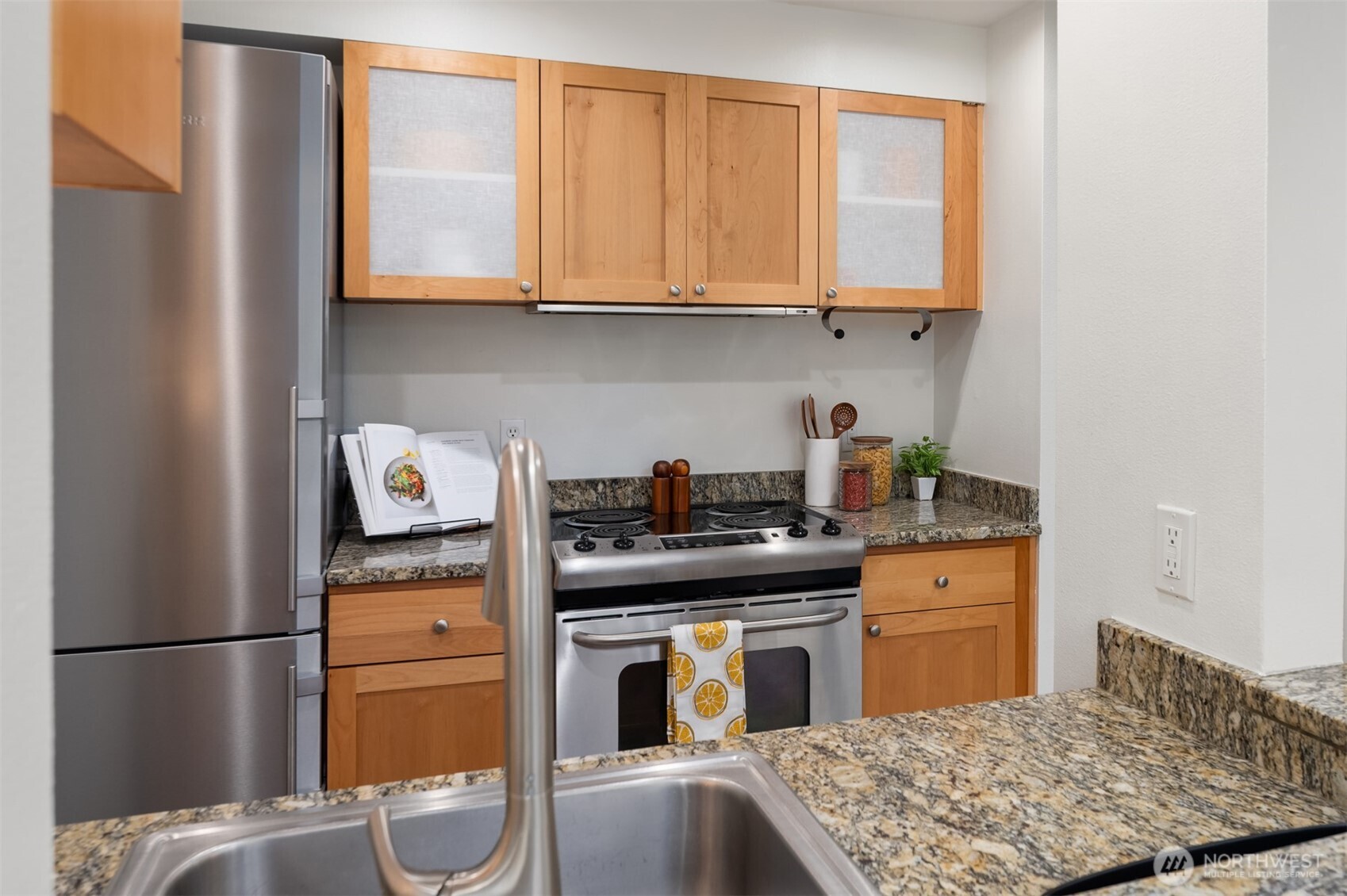 7600 Greenwood Avenue N #303, Seattle, WA 98103