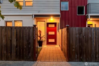 12002 Greenwood Avenue N, Seattle, WA 98133 - Photo 2