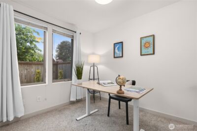 12002 Greenwood Avenue N, Seattle, WA 98133 - Photo 21