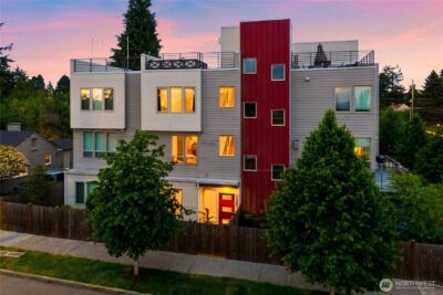 12002 Greenwood Avenue N, Seattle, WA 98133 - Photo 36