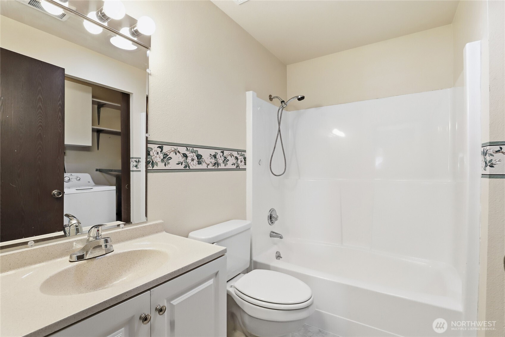 444 Canal Drive SE, Ocean Shores, WA 98569
