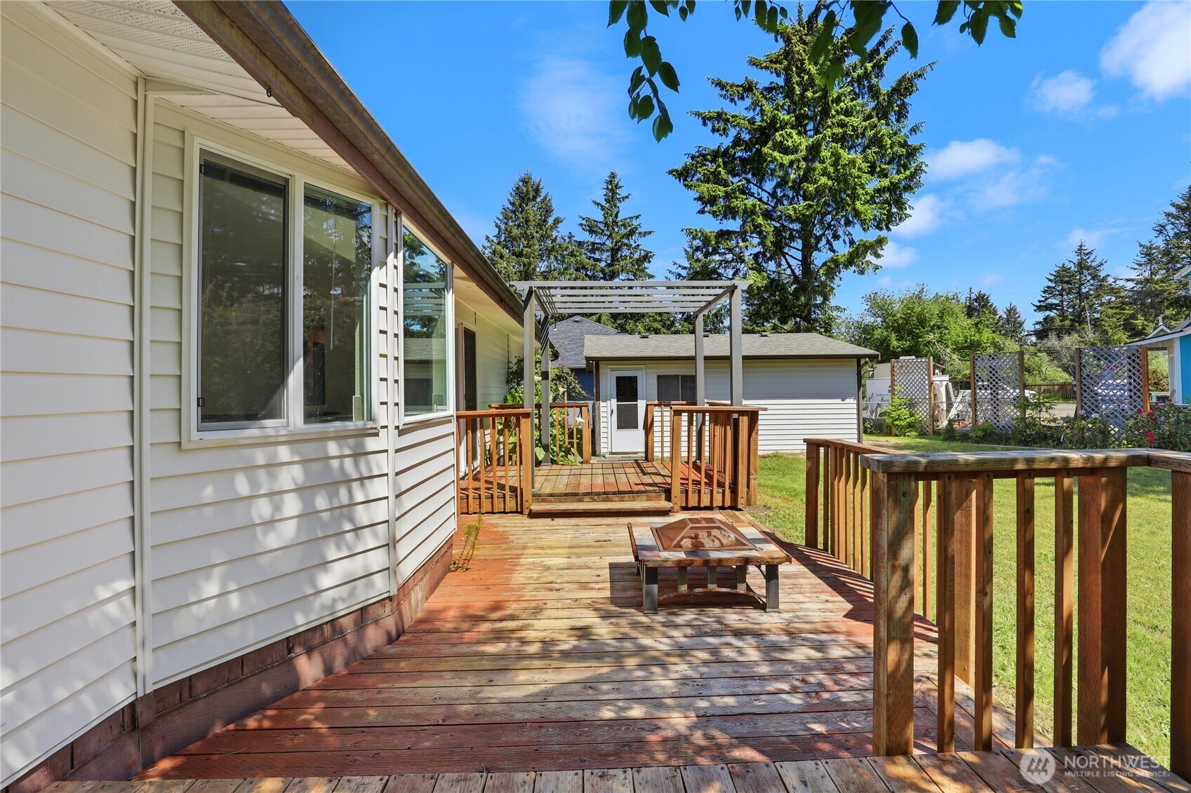444 Canal Drive SE, Ocean Shores, WA 98569