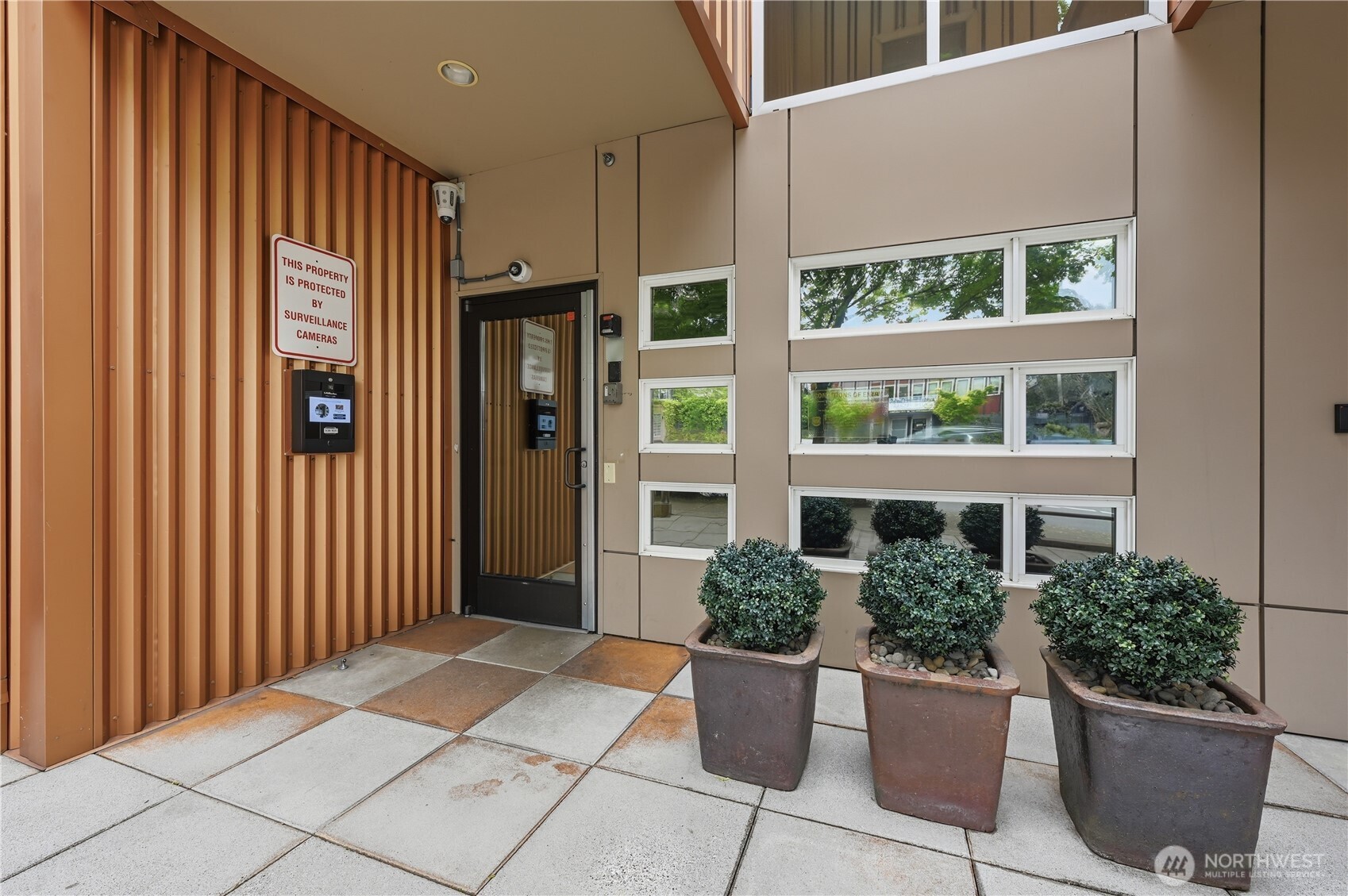 4020 Aurora Avenue N #304, Seattle, WA 98103