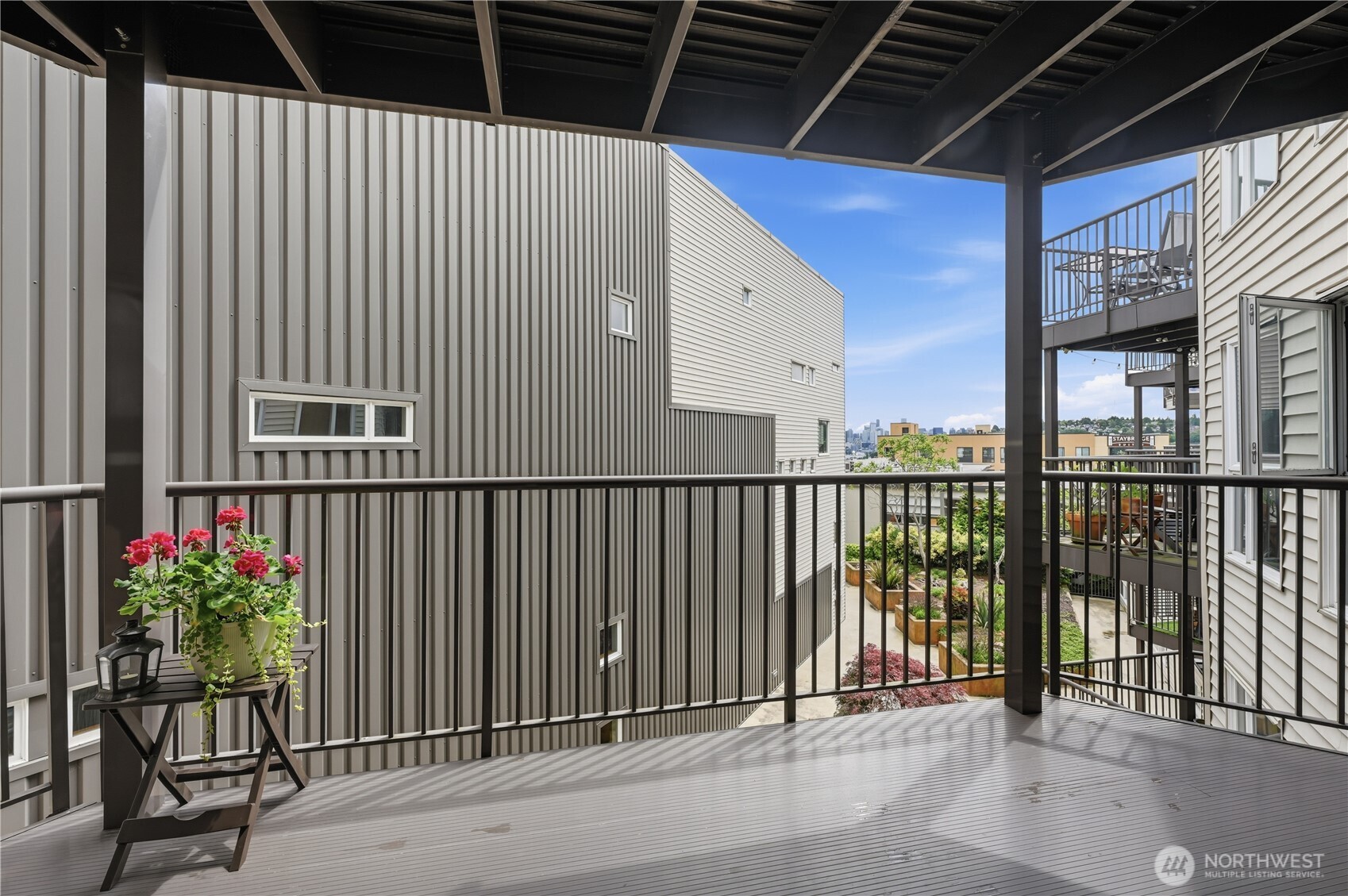 4020 Aurora Avenue N #304, Seattle, WA 98103