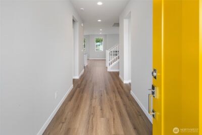 592 SW 97th Street #2, Seattle, WA 98106 - Photo 3