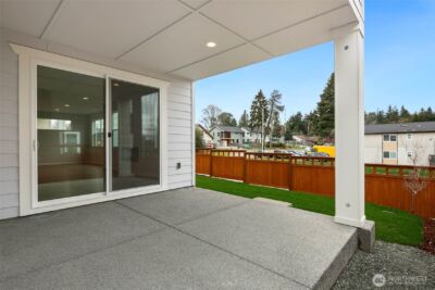 592 SW 97th Street #2, Seattle, WA 98106 - Photo 36