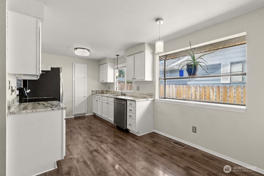 903 9th Avenue SW, Tumwater, WA 98512