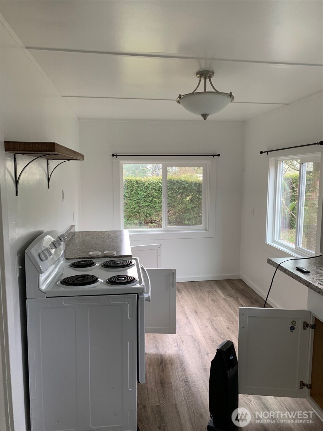 20375 NW Cedar Lane , Poulsbo, WA 98370
