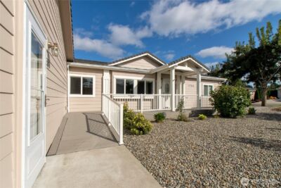 4264 Lakeview Lane SE, Lacey, WA 98503 - Photo 1