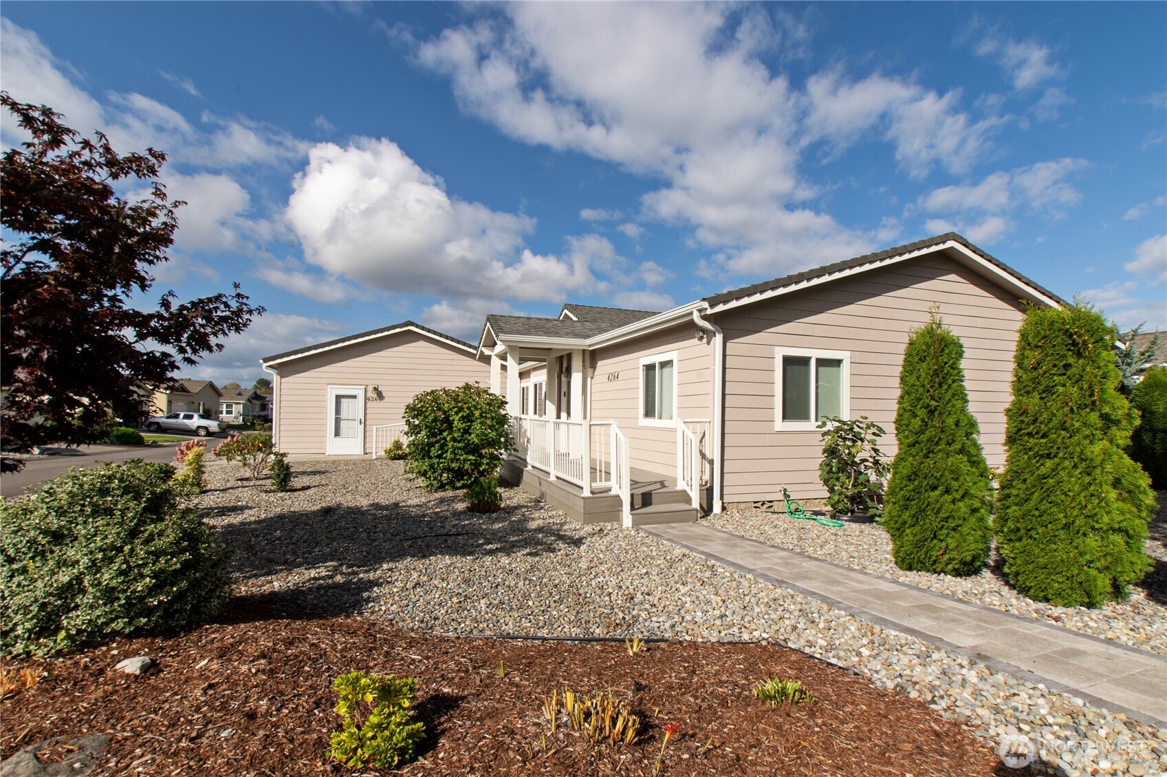 4264 Lakeview Lane SE, Lacey, WA 98503