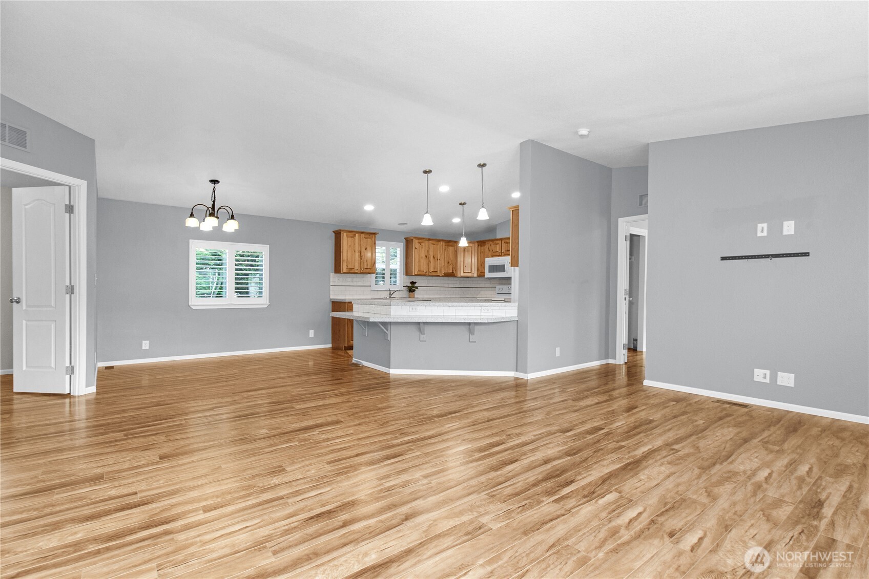 4264 Lakeview Lane SE, Lacey, WA 98503