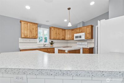 4264 Lakeview Lane SE, Lacey, WA 98503 - Photo 9