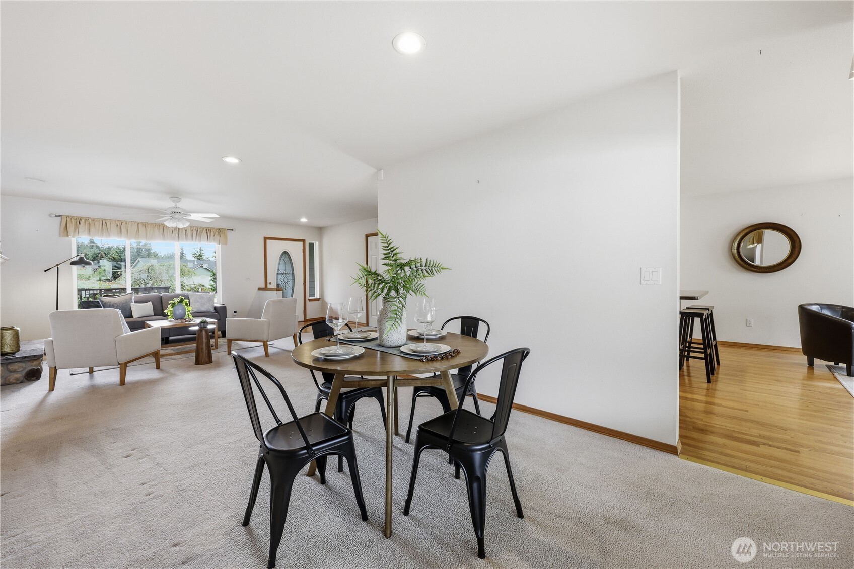 1392 Turquoise Court NE, Poulsbo, WA 98370