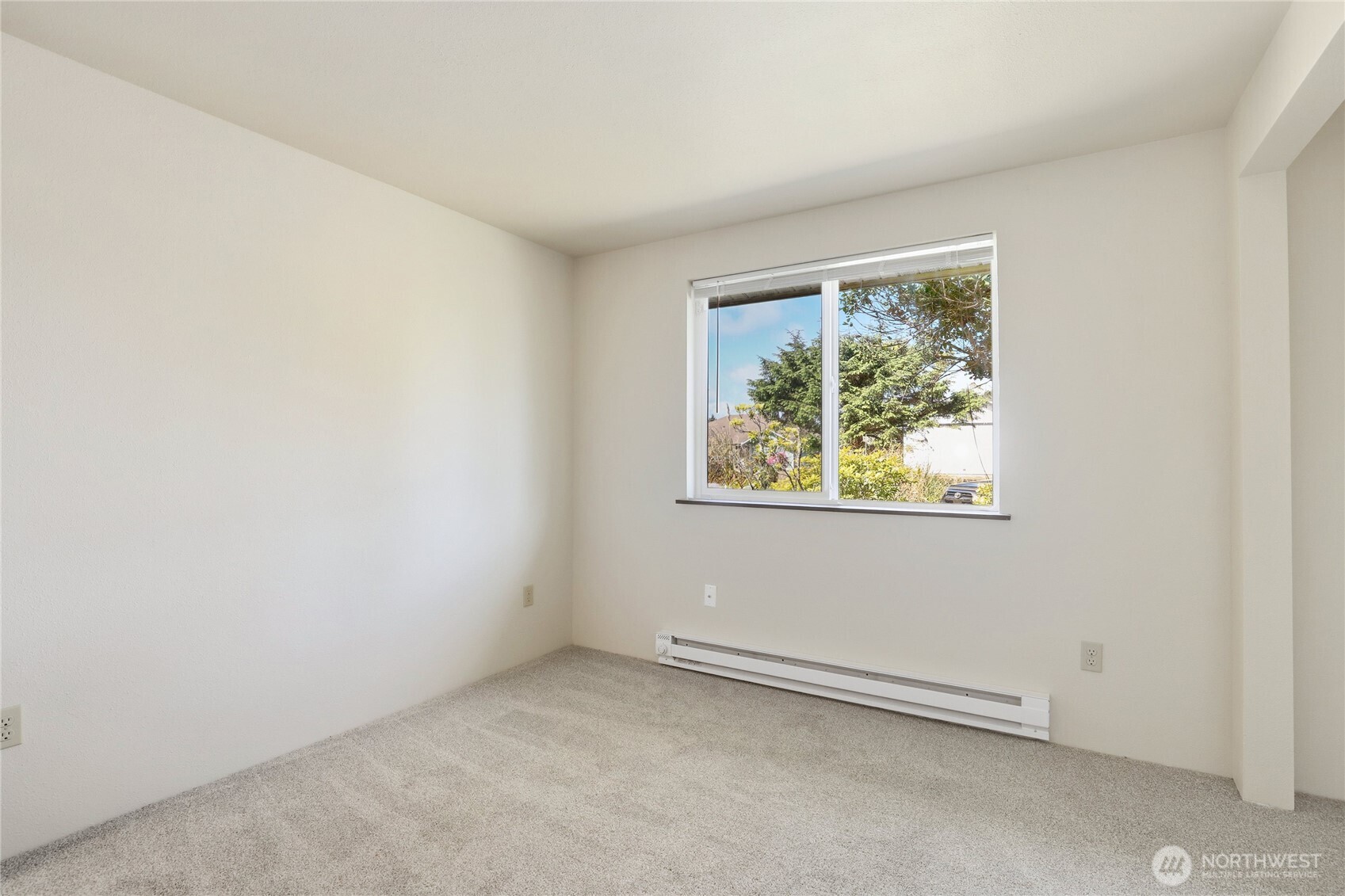 444 Canal Drive SE, Ocean Shores, WA 98569