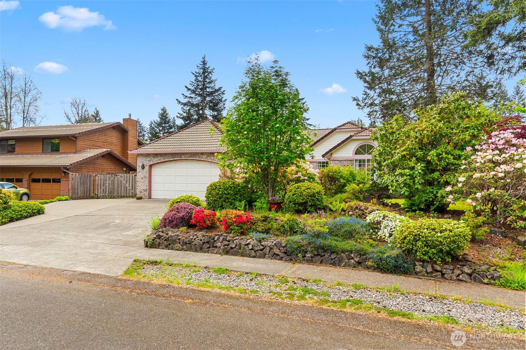 2716 Walnut Loop NW, Olympia, WA 98502