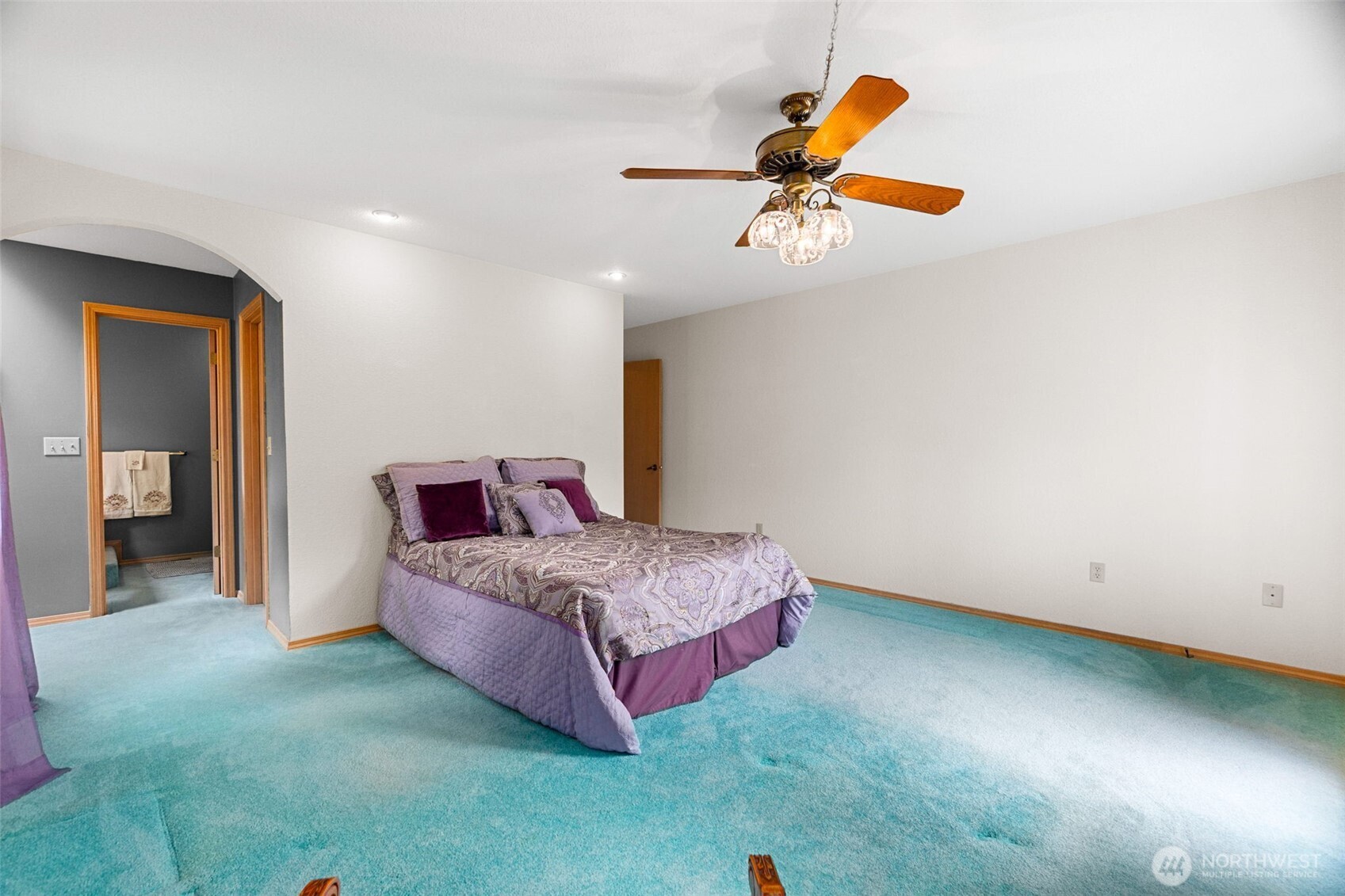 2716 Walnut Loop NW, Olympia, WA 98502