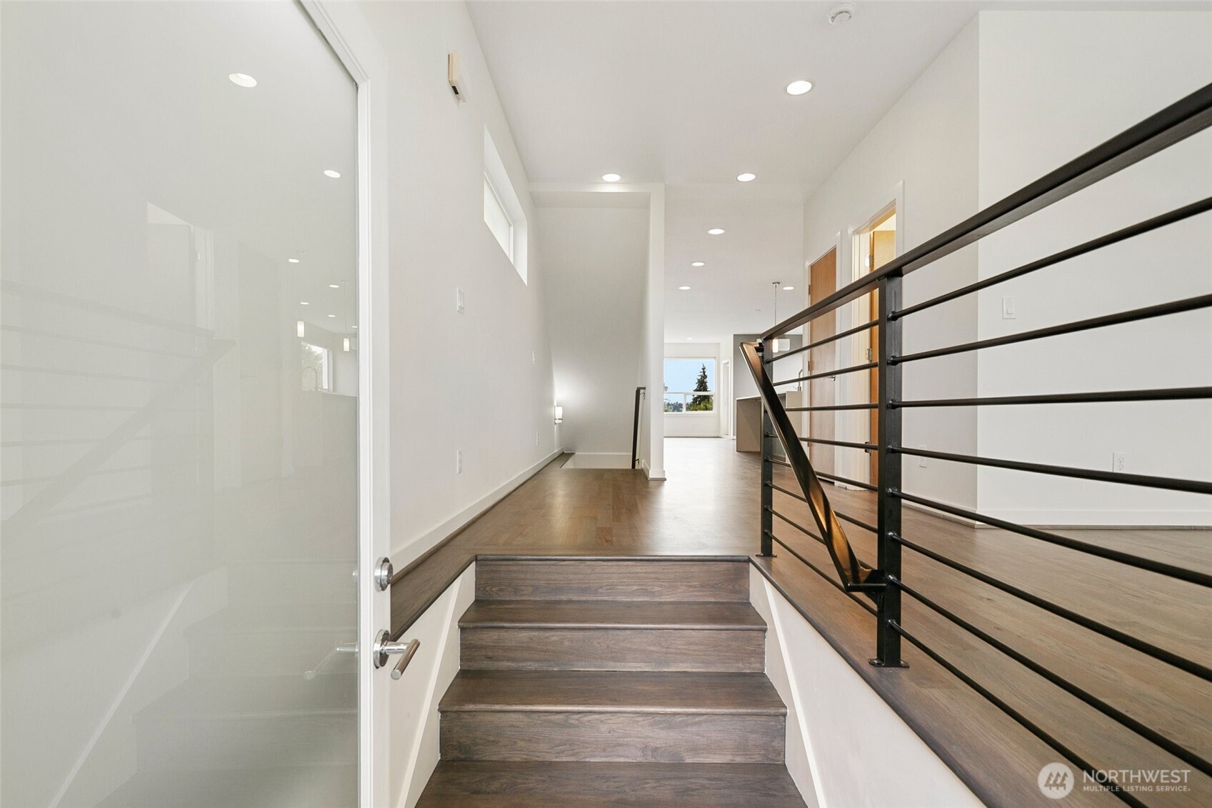 221 NW 50th Street , Seattle, WA 98107