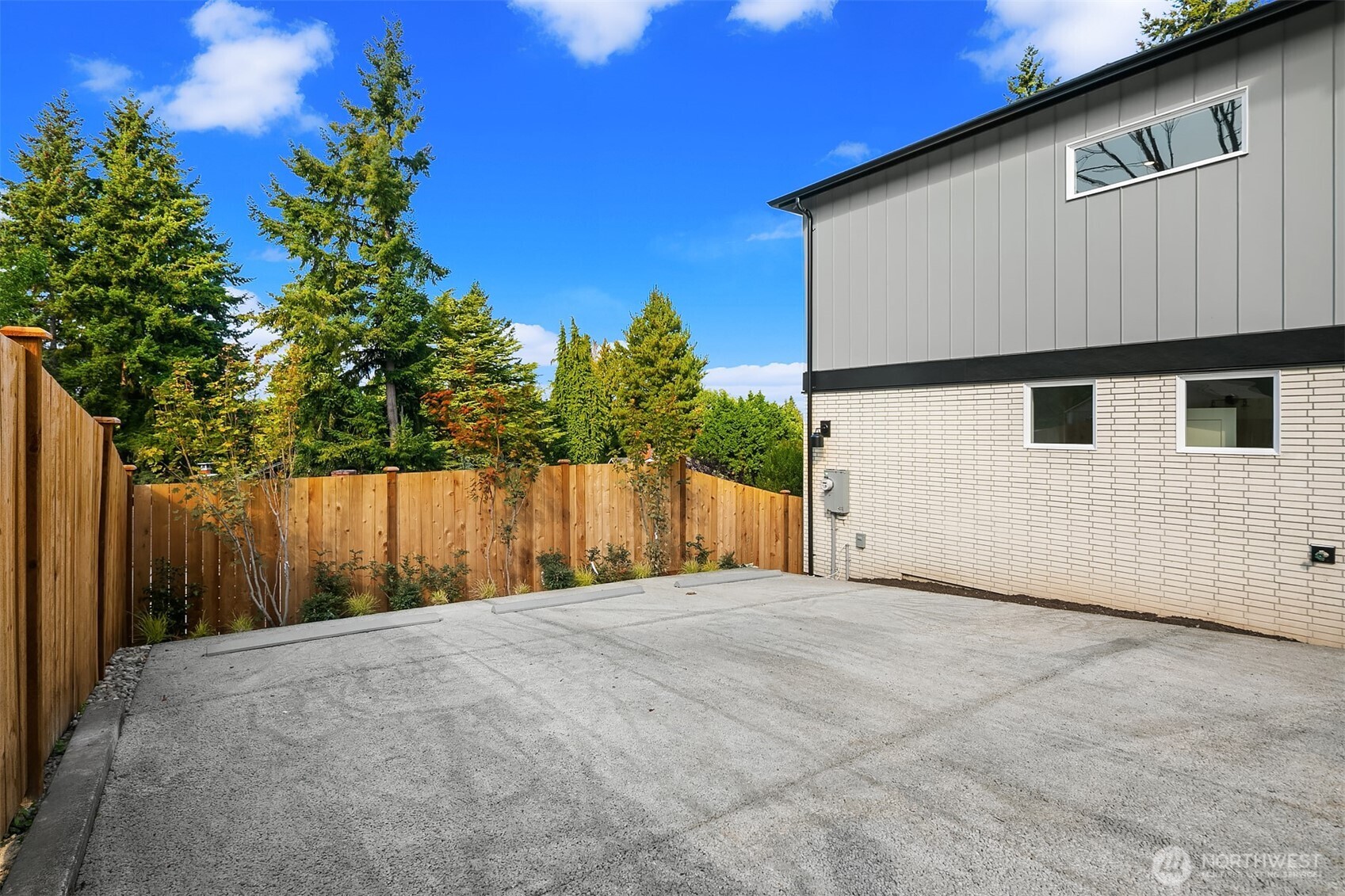 2030 NE 123rd Street , Seattle, WA 98125