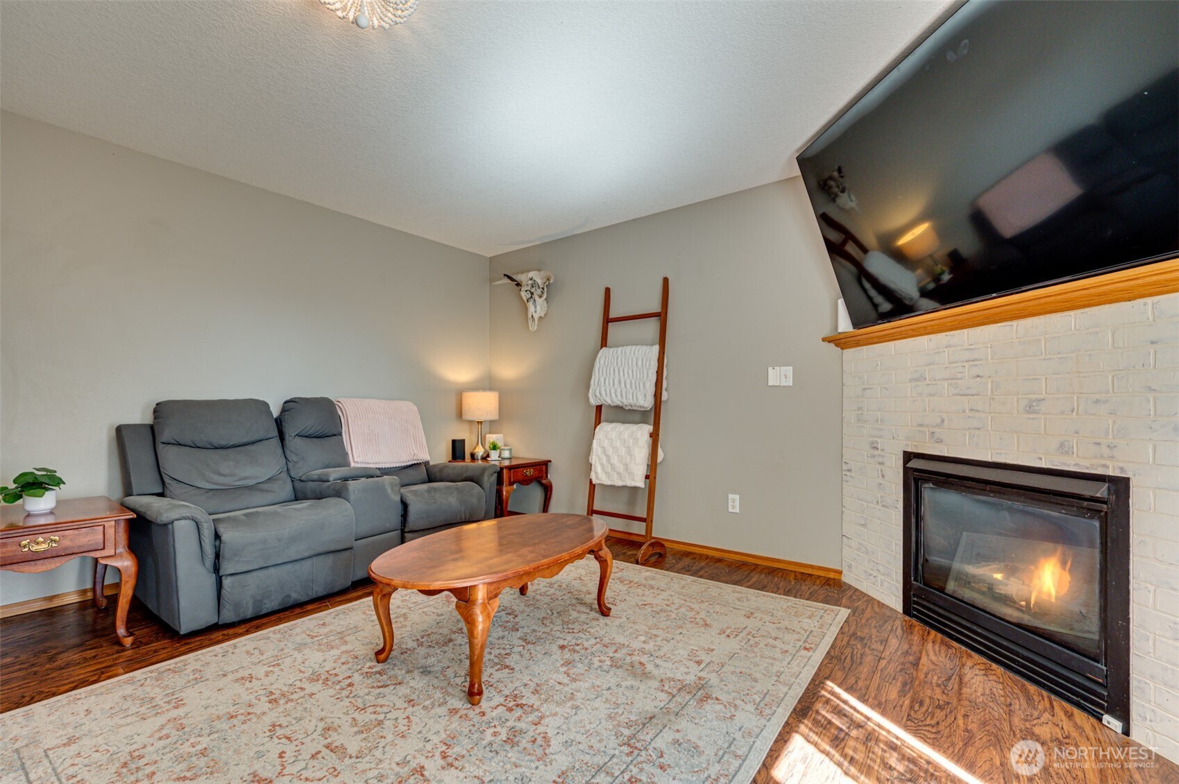 302 Pine Street , Woodland, WA 98674