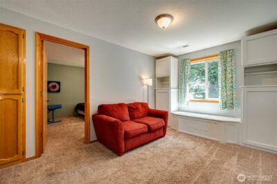 302 Pine Street , Woodland, WA 98674 - Photo 14